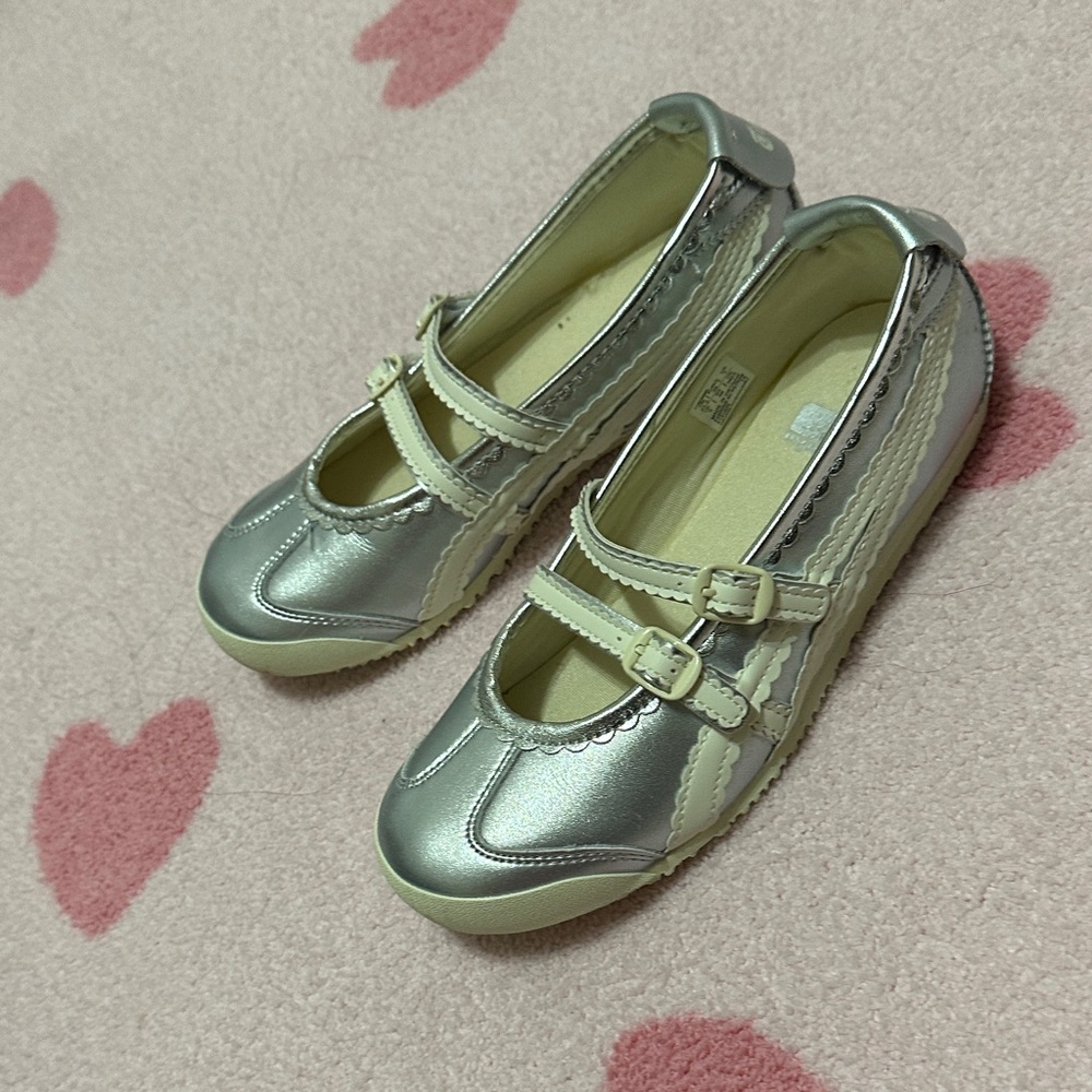 Onitsuka MEXICO 66 TGRS in silver Mary Jane’s